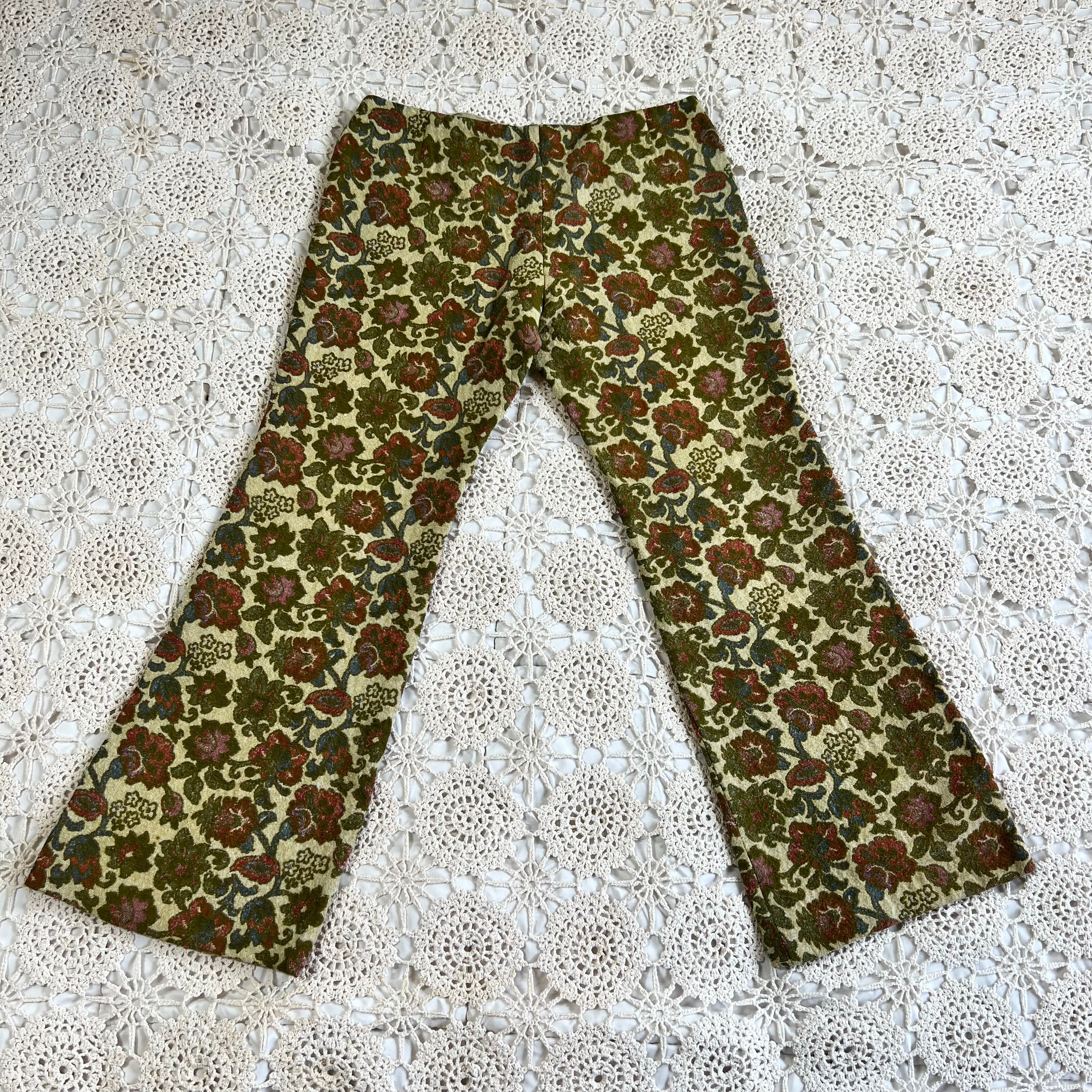 60s Tapestry Floral Carpet Bell Bottom Pants 30x26.5
