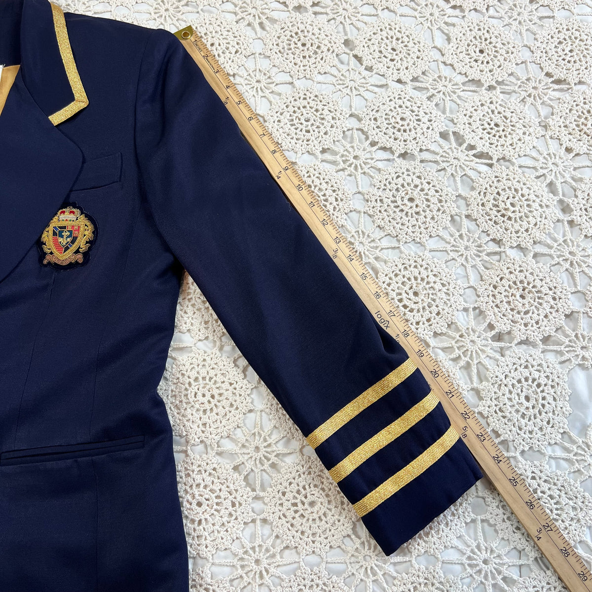 80s Deadstock Talk of the Walk Nautical Navy and Gold Blazer L