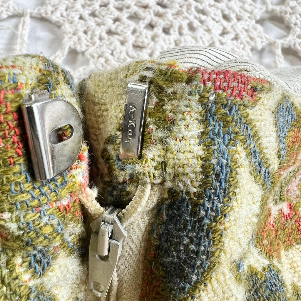 60s Tapestry Floral Carpet Bell Bottom Pants 30x26.5