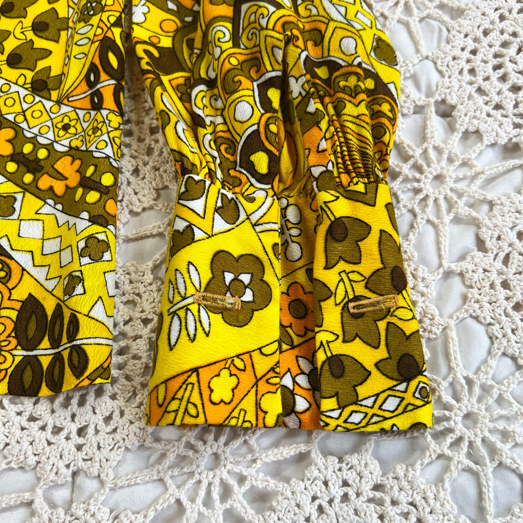 60s Hawaiian Textiles Barkcloth Dagger Collar Blouse M